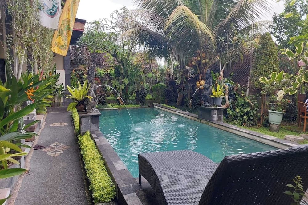 Super OYO Capital O  Pondok Ayu Homestay