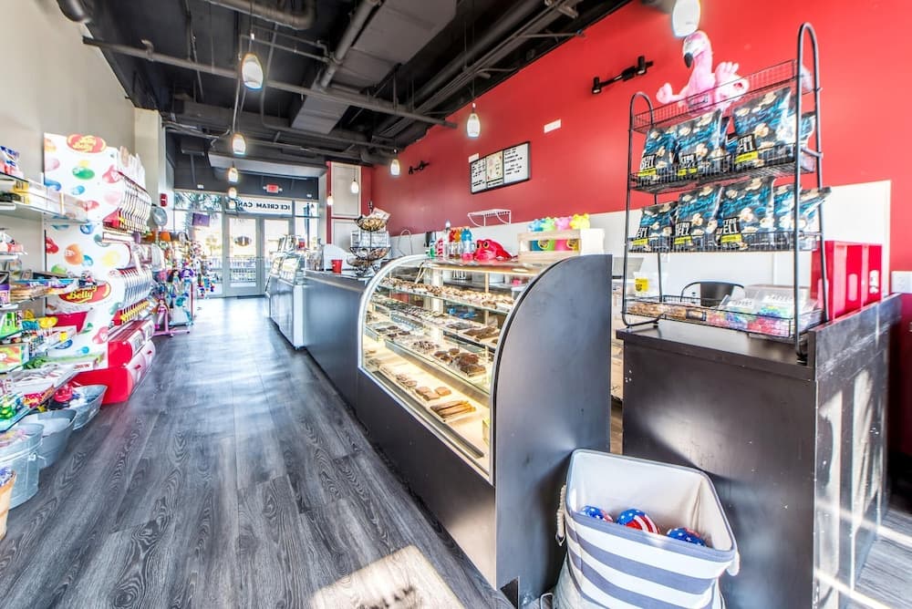 Hediyelik eşya dükkânı