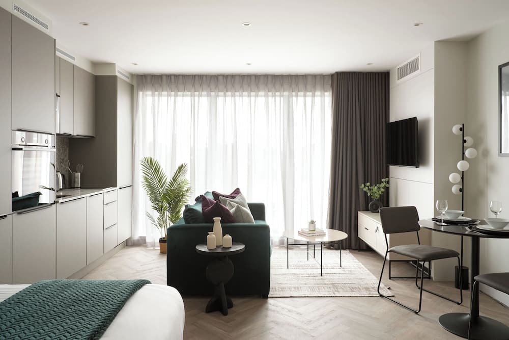 Commercial Road Serviced Apartments - London City East