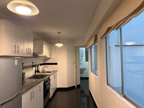 3bed Apt in Miraflores - Free Wifi, Free Parking