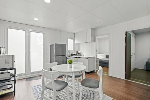 2BR Tiny Farm Home IN Fort Lauderdale