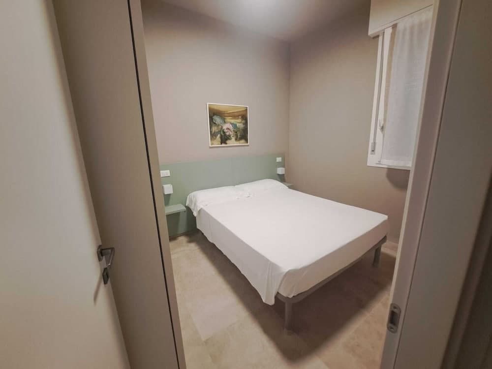 Marina Romea 2 Splitted Executive Flats