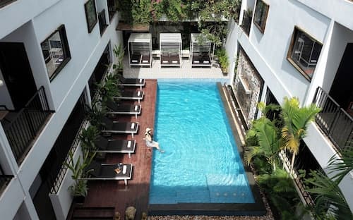 The Calm Oasis
