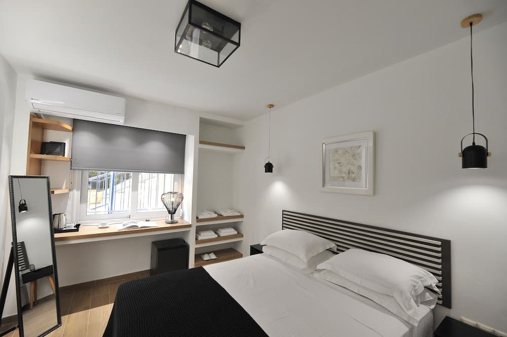 Alter Ego Apartments