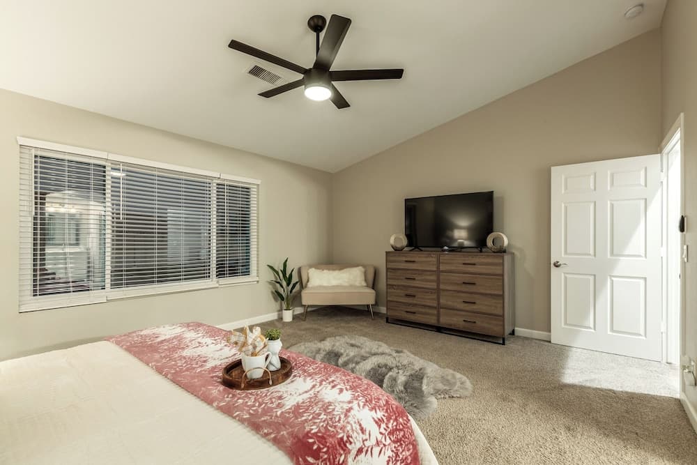 The Golden Cactus Phoenix