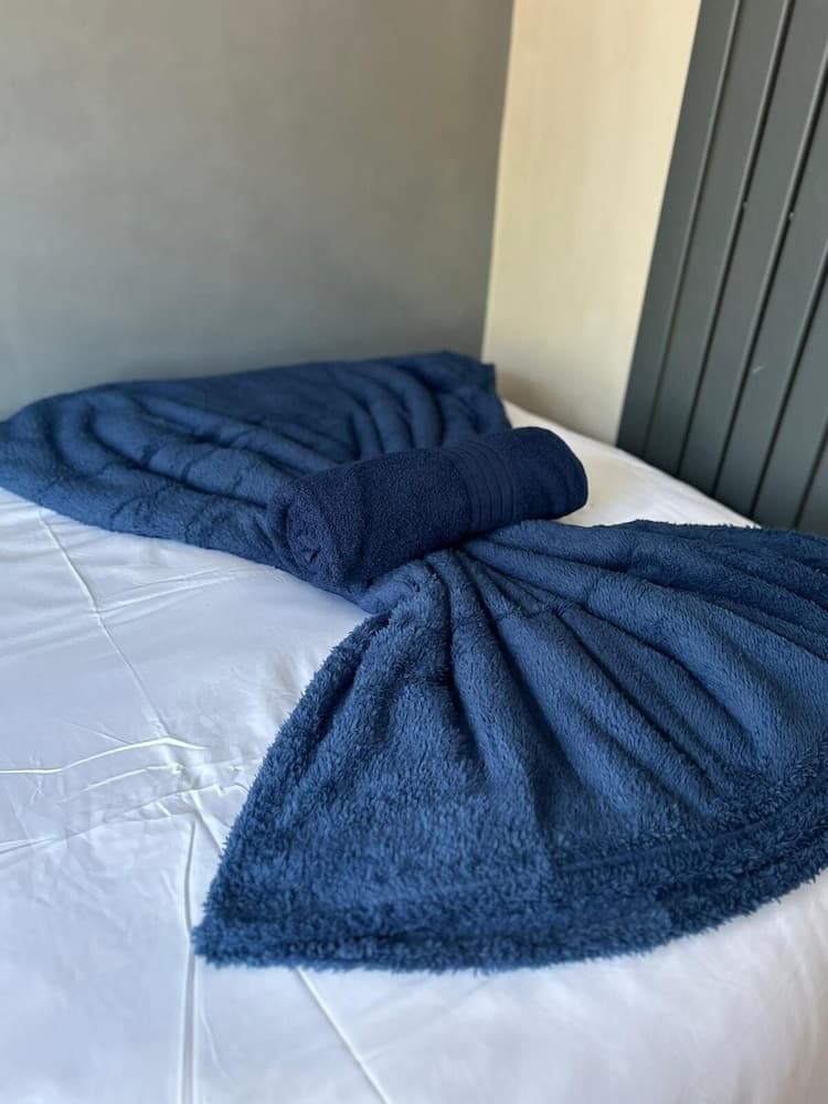 4 Bedroom Refurbished Workers Haven