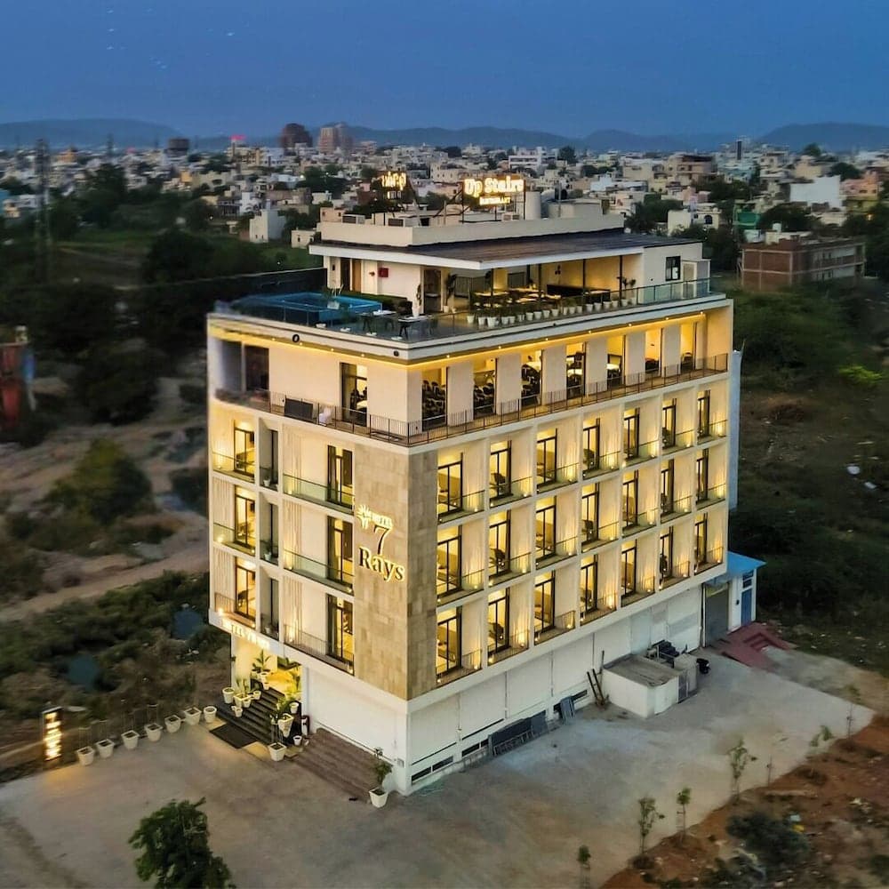 Konaklama yerinin ön cephesi