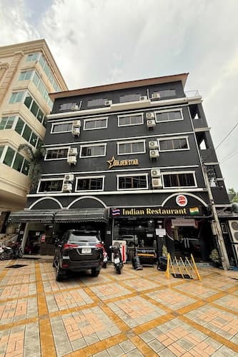Golden Star Pattaya