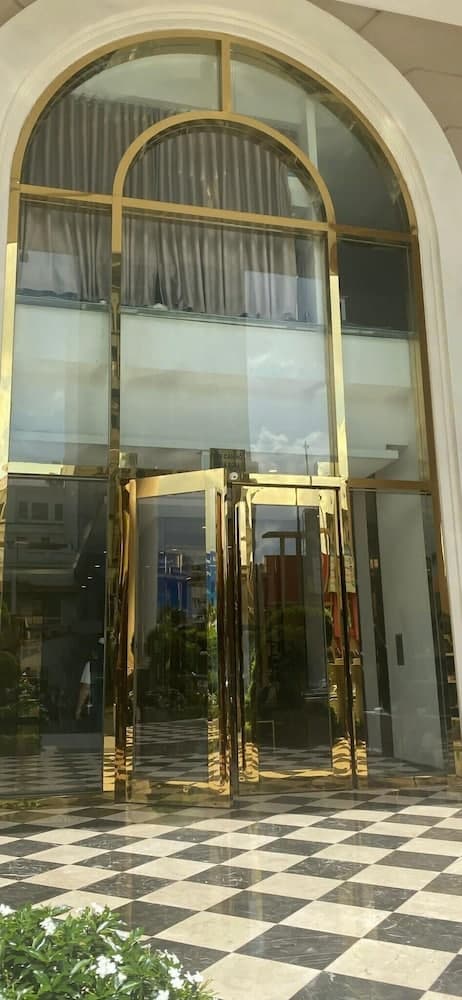 Terra Royal Apartment