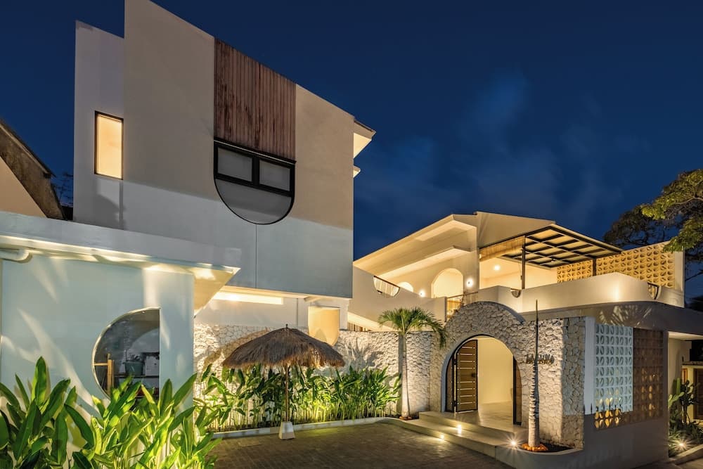 Azure Chic Villa Sky view 11min to FINNS