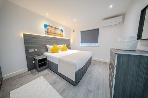 Ilford Apartments