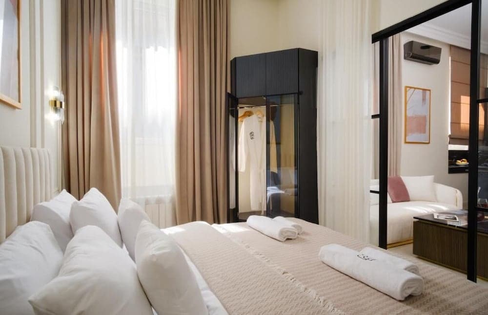 BB Signature Collection