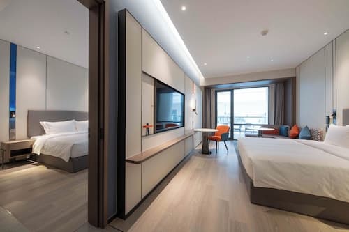 Holiday Inn Express Hai'an Railway Station by IHG