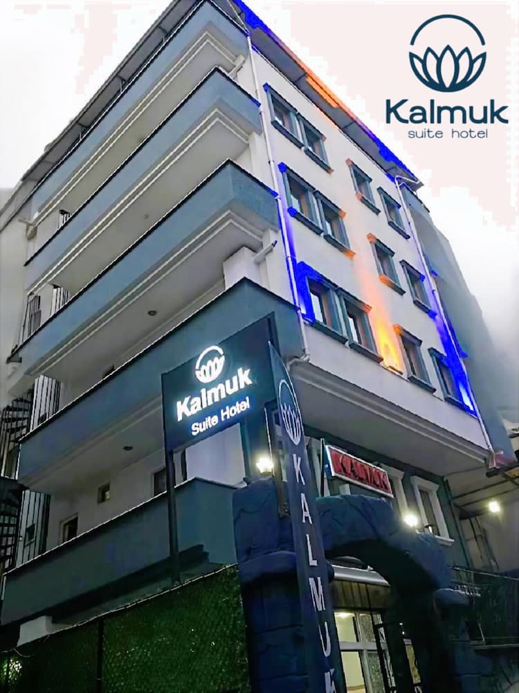 Kalmuk Suit Otel