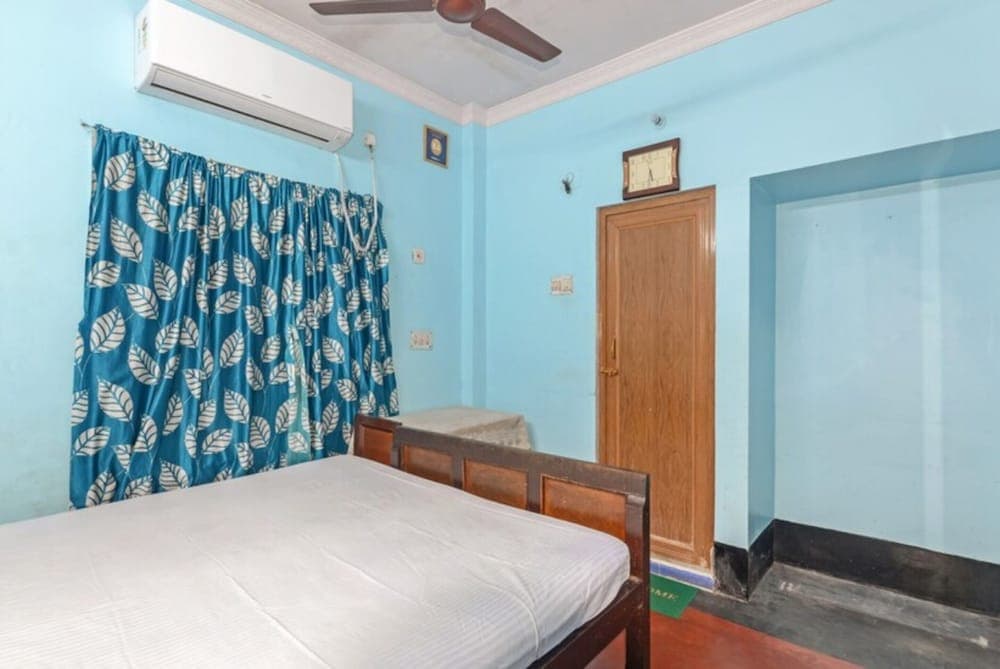 Goroomgo Kiran Guest House Kolkata