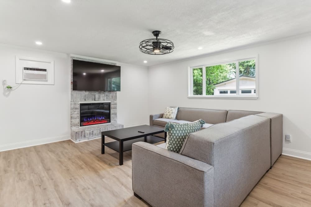 Cozy Oasis In The Heart Of St. Augustine 3 Bedroom Home by RedAwning