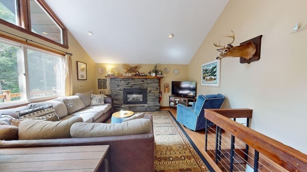 Dean Hill Chalet Brought to you by GetAway Vacations