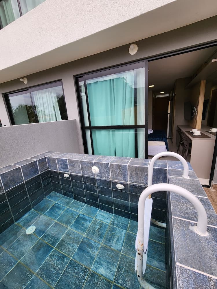 Flat Ofurô 12 VP by La Playa