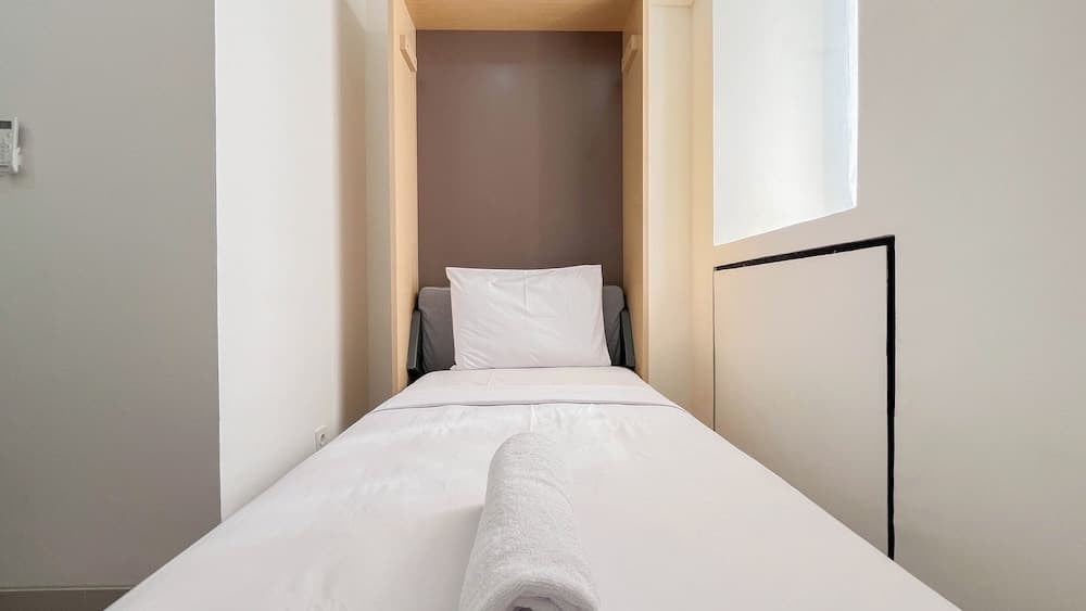 Good Price Studio (No Kitchen) At Apartment Bandaraya - Tallasa City Makassar