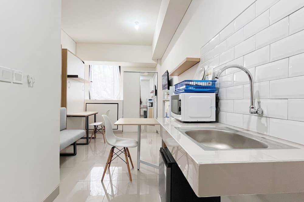 Well Designed Studio Apartment (No Kitchen) Bandaraya - Tallasa City Makassar