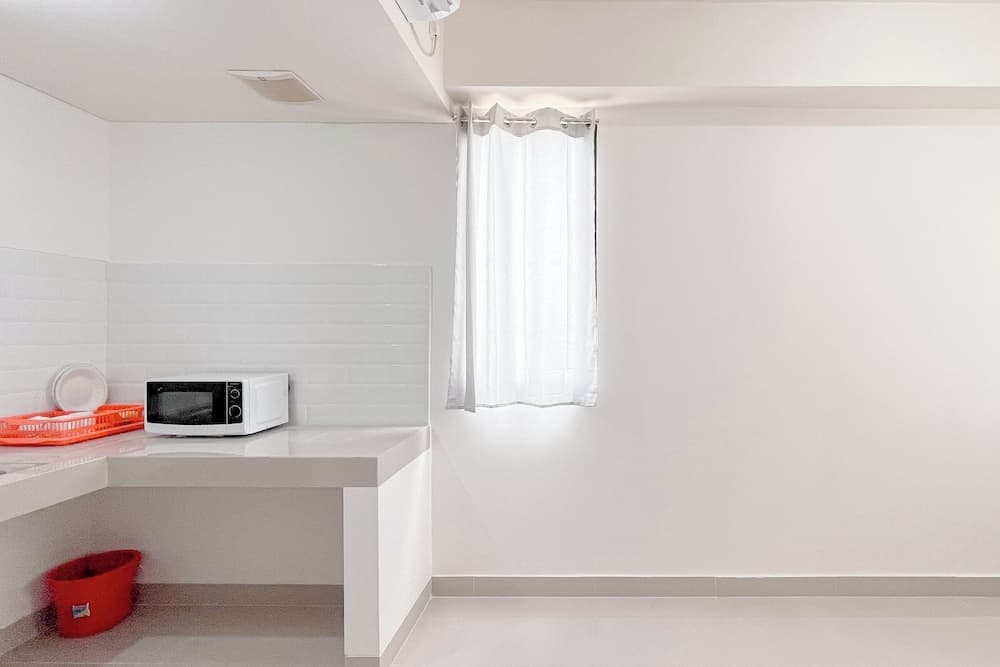Stylish 1Br (No Kitchen) Apartment Bandaraya - Tallasa City Makassar