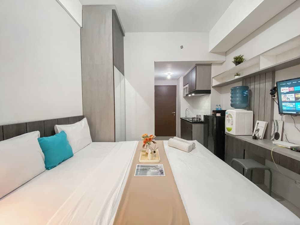 Good And Warm Studio At Transpark Juanda Bekasi Timur Apartment
