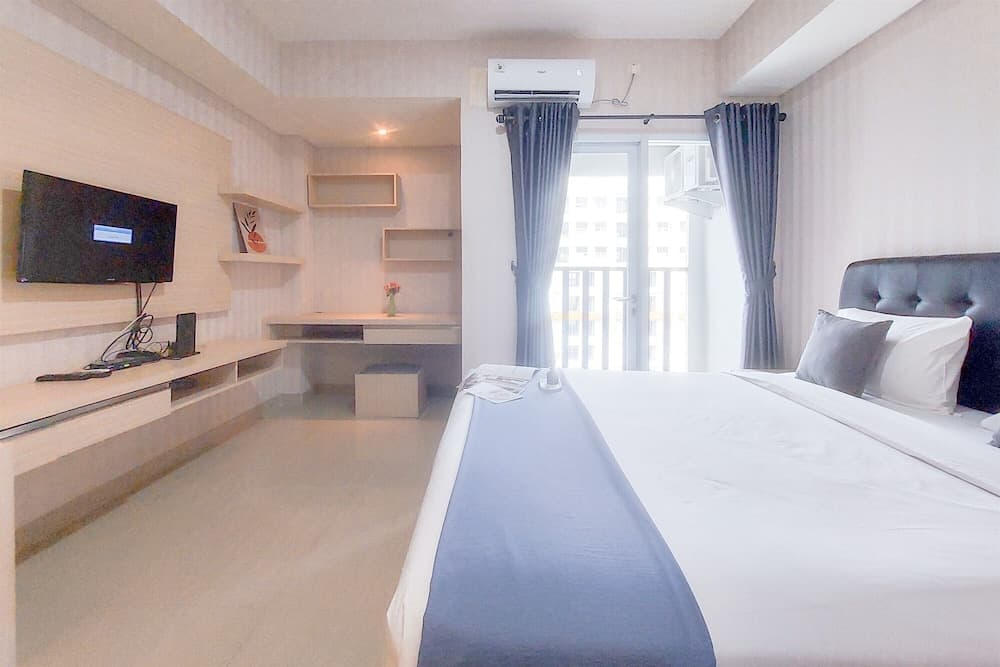 Cozy Living Studio At Paramount Skyline Apartment