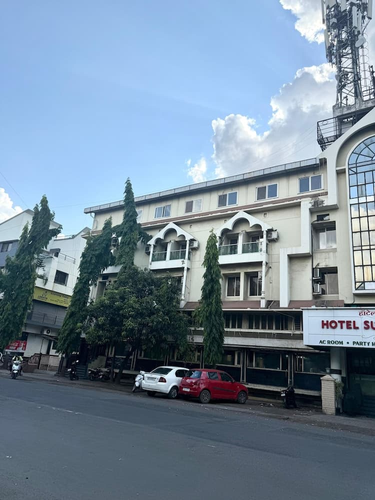 The Byke Suresh Plaza
