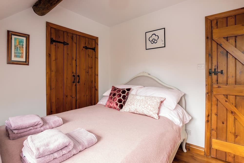 Granary Cottage - Luxury Barn Conversion