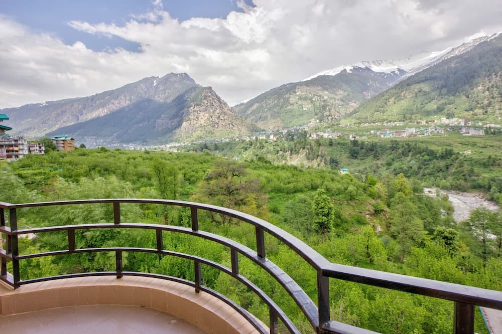 Hotel Nirosha Manali