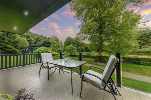 Secret Waterside Lodges in Worcestershire