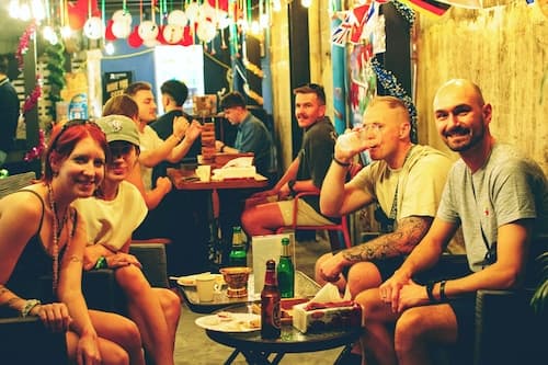 AREA81 HIDEOUT Hostel Khaosan