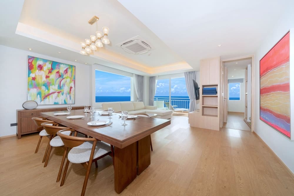 Sea View Chic Design 2BR Karon Condo 16C