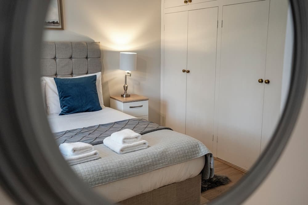 Bright&Spacious 3BD in Centre of Bourton