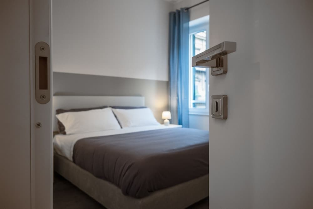 Palazzo Falcone Apartments