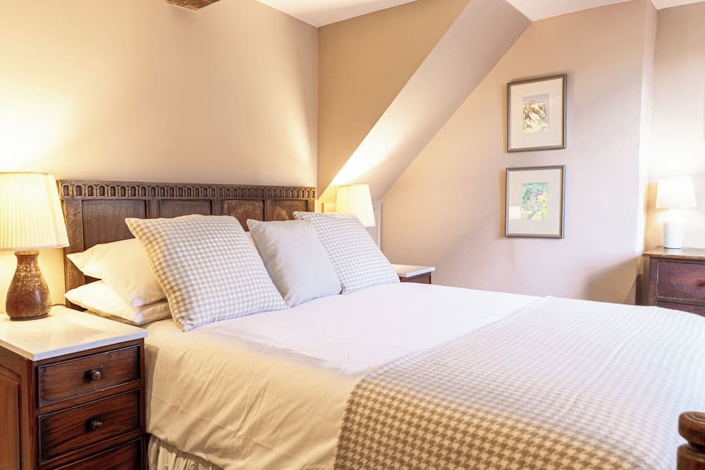 Luxury Home in the Heart of Cotswolds