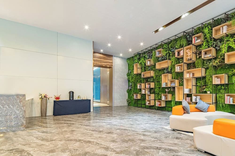 Fanhua Yuejing Hotel