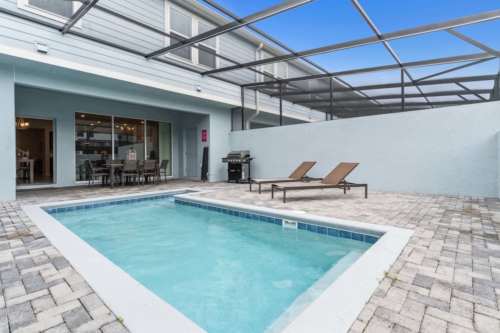 1326 Lava Tree Drive
