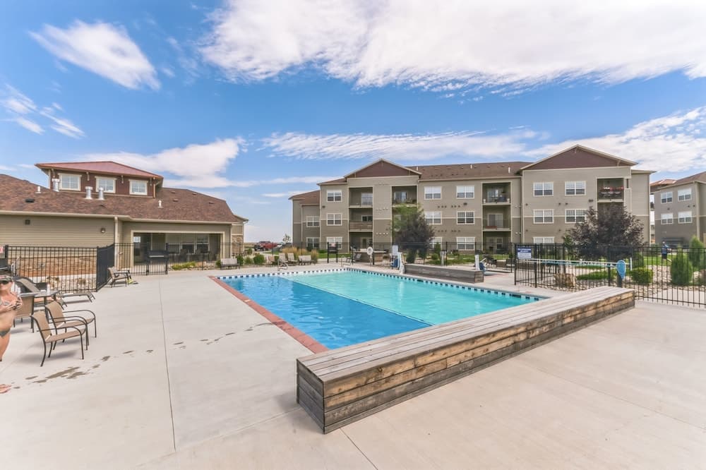 Luxurious 1 Bed 1 Bath Apartment At The Meadows 1 Bedroom Apts by FlexHaus