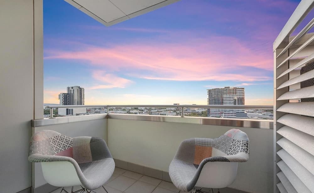 Adelaide Central Skyline Panoramic Suite