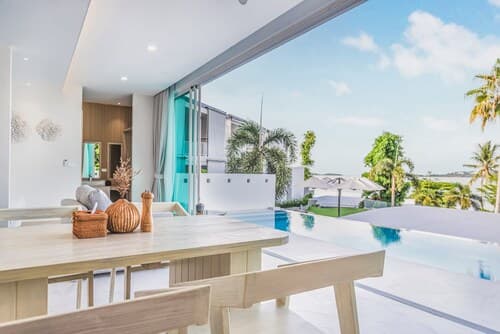 Replay Pool Villa