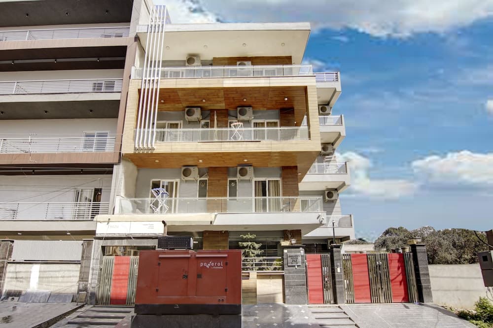 Niketan Boutique Stay Medicity Medanta