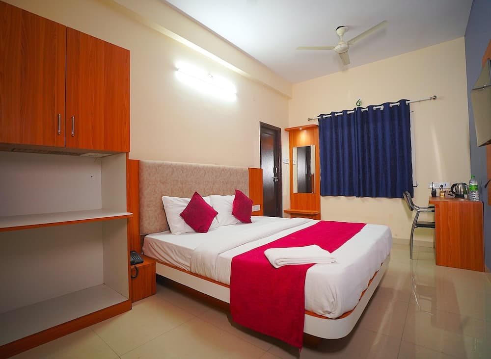 Hotel Inspira Residency- Near Bombay Hospital