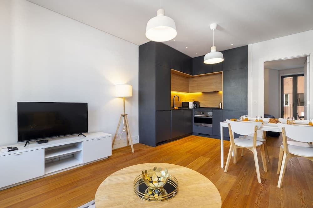 Urban Elegance: A Modern Haven In Lisbon'S Heart