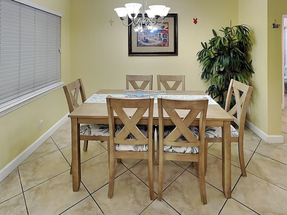 Barefoot Beach Resort B-201