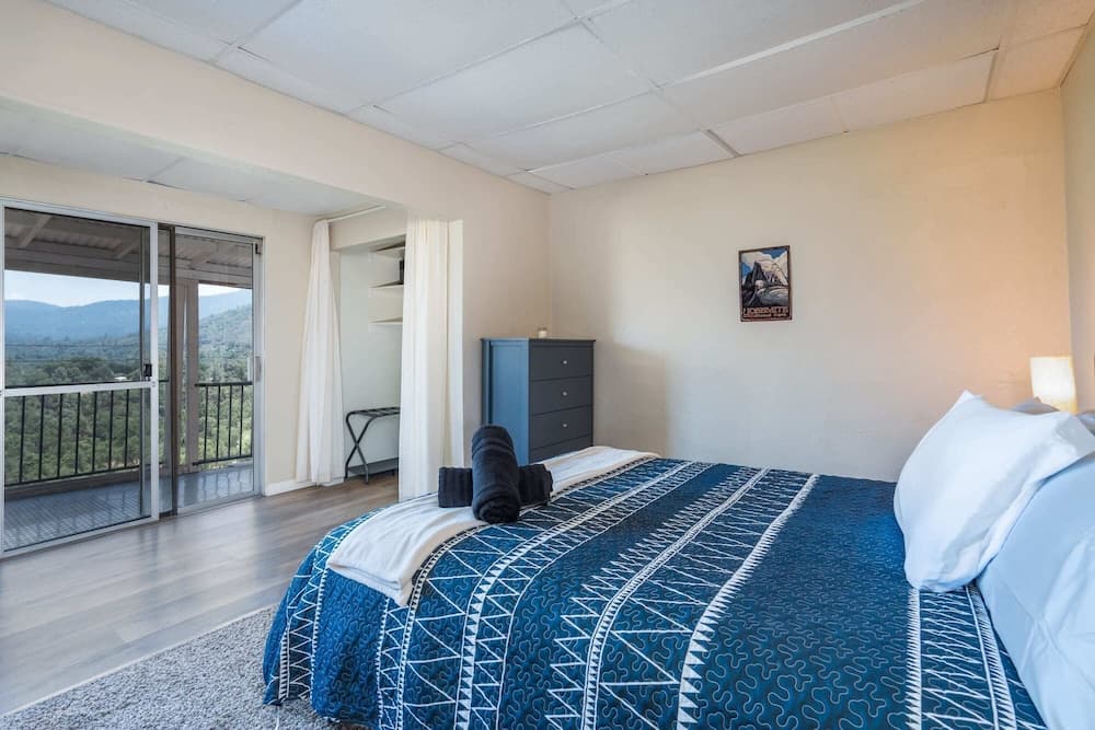 Sleepy Sasquatch 1 Adventure for 2!!