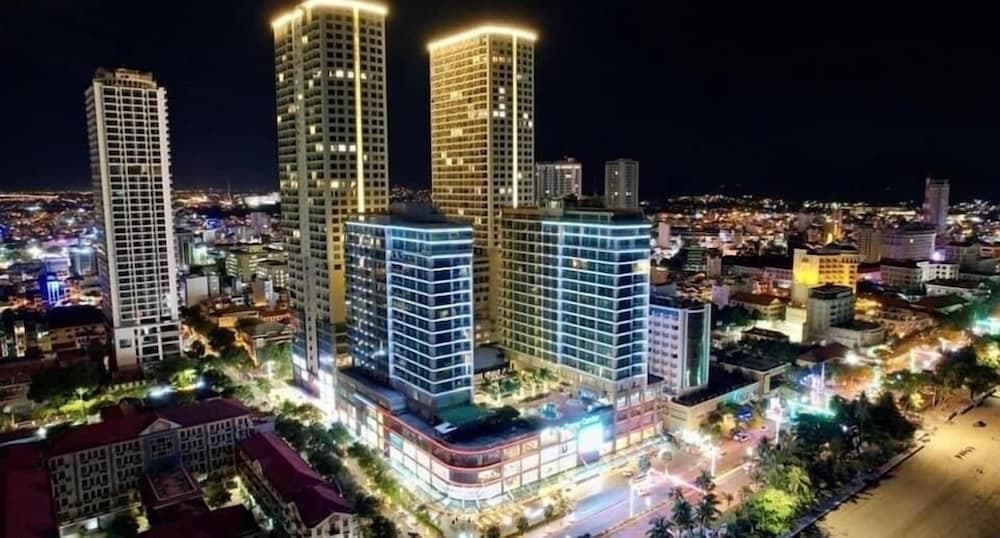 Gold Coast Apartment