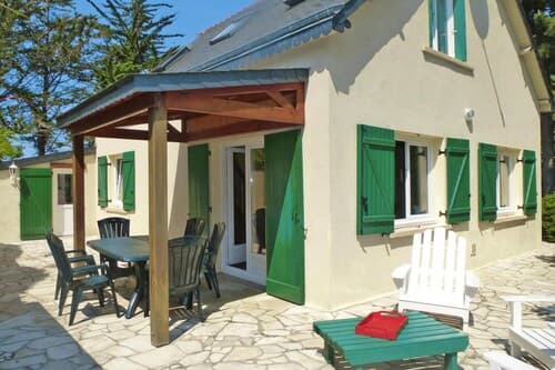 House in Hillion Near GR 34 Coastal Path