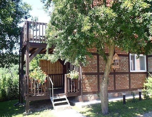 Bungalow in Kolczewo With Parking Space