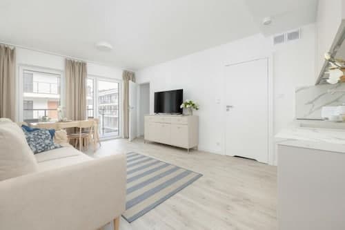 Apartment With Balcony, Close to the Beach, Pool
